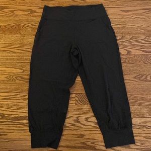 Lulu Lemon Athletics Cropped Align Joggers